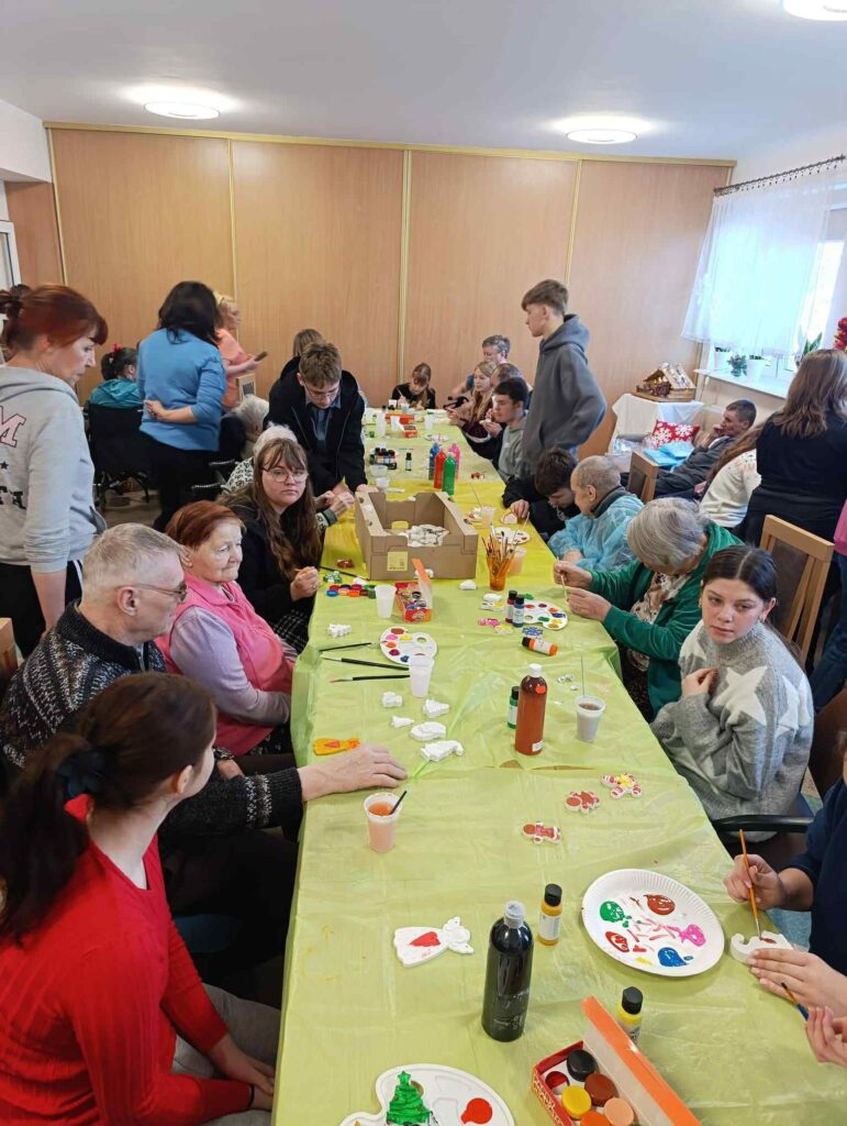 malowanie figrurek gipsowych